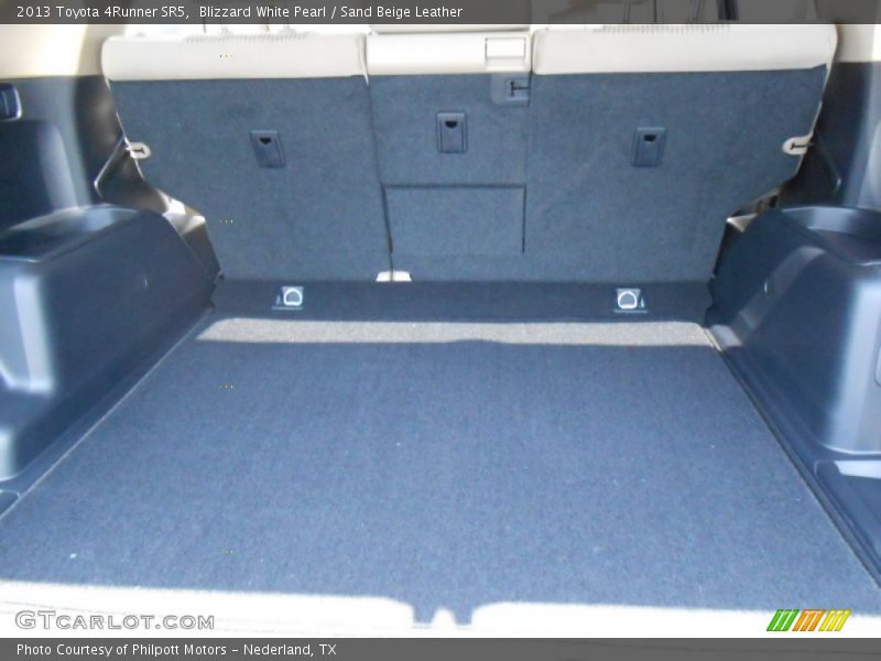 Blizzard White Pearl / Sand Beige Leather 2013 Toyota 4Runner SR5