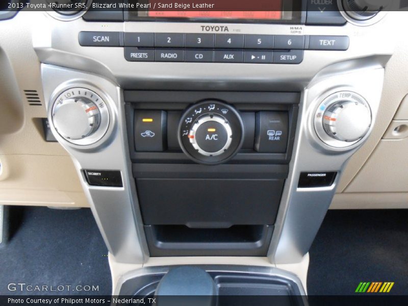 Blizzard White Pearl / Sand Beige Leather 2013 Toyota 4Runner SR5