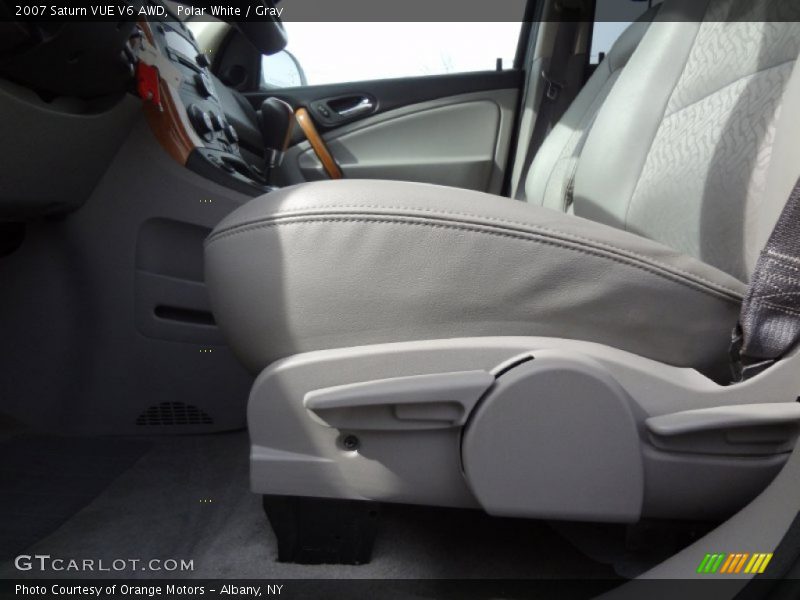 Polar White / Gray 2007 Saturn VUE V6 AWD