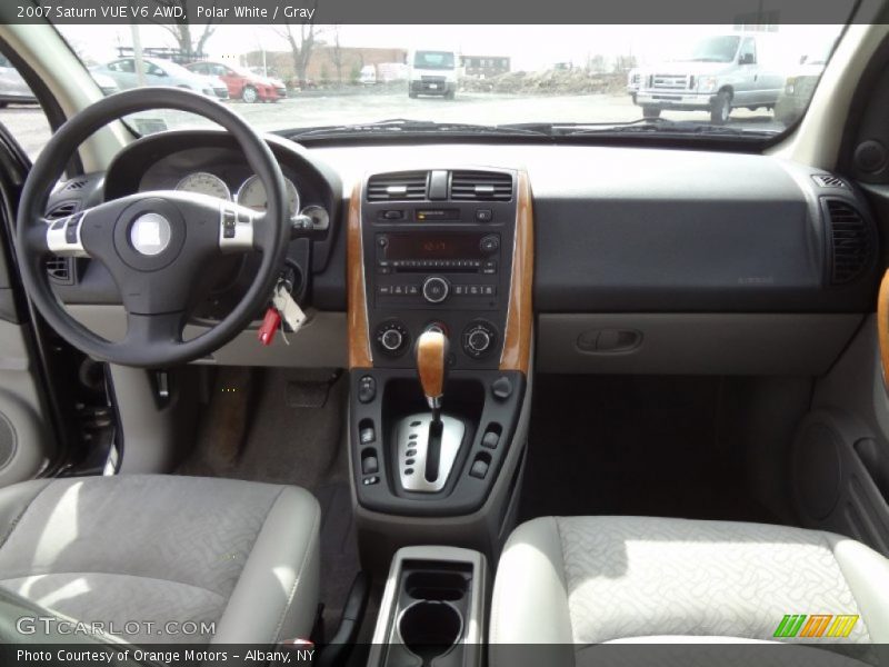 Polar White / Gray 2007 Saturn VUE V6 AWD
