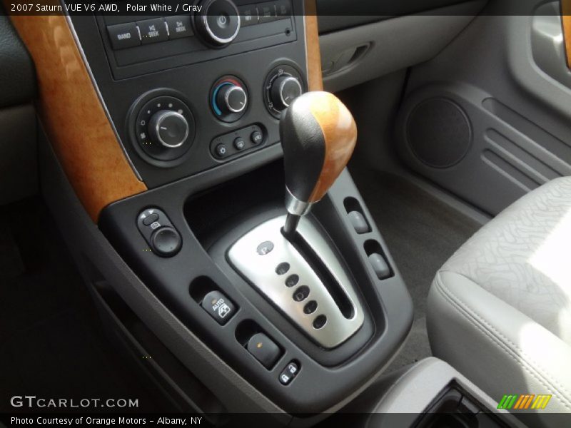 Polar White / Gray 2007 Saturn VUE V6 AWD
