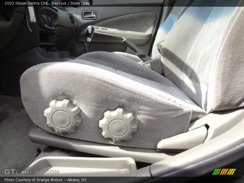 Blackout / Stone Gray 2003 Nissan Sentra GXE