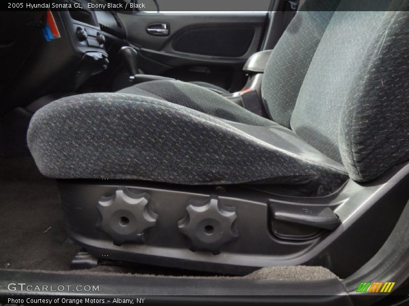 Ebony Black / Black 2005 Hyundai Sonata GL