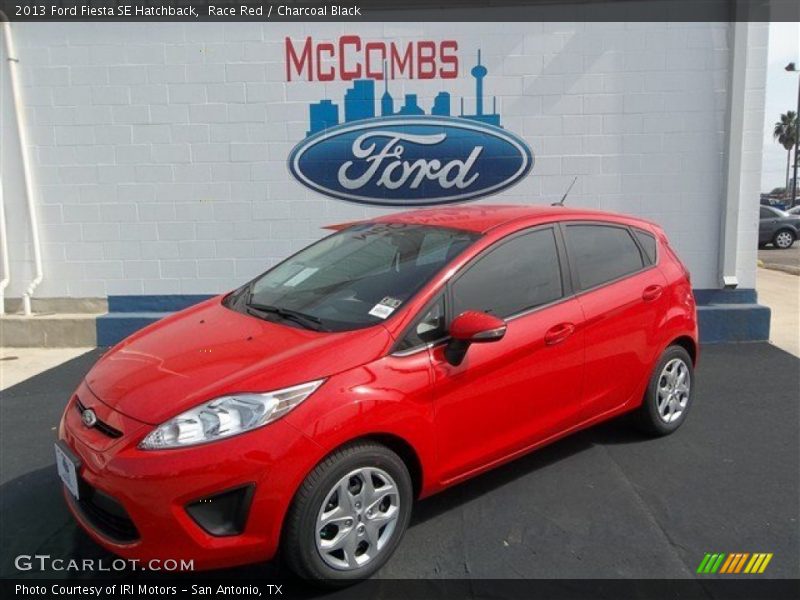 Race Red / Charcoal Black 2013 Ford Fiesta SE Hatchback