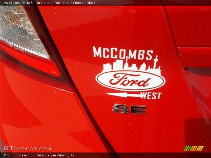 Race Red / Charcoal Black 2013 Ford Fiesta SE Hatchback