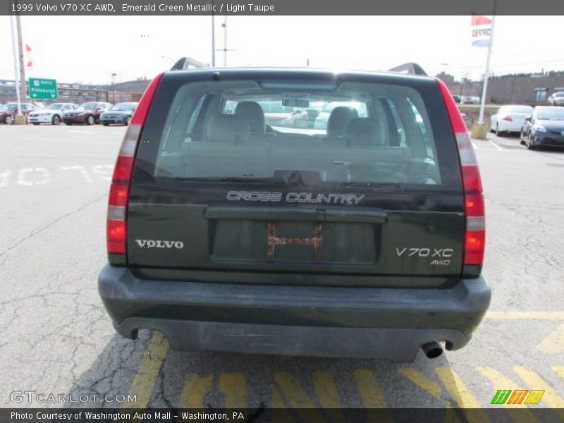 Emerald Green Metallic / Light Taupe 1999 Volvo V70 XC AWD