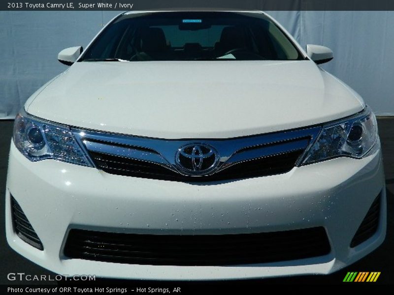 Super White / Ivory 2013 Toyota Camry LE