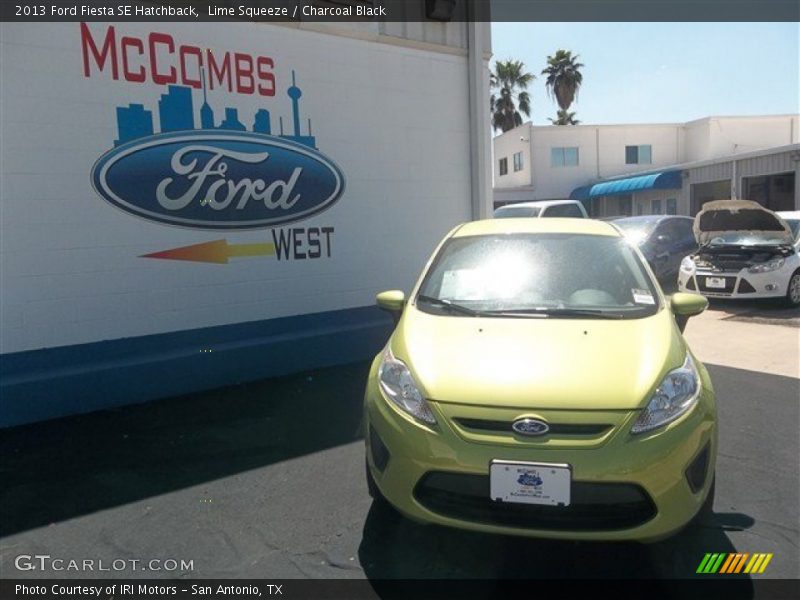 Lime Squeeze / Charcoal Black 2013 Ford Fiesta SE Hatchback