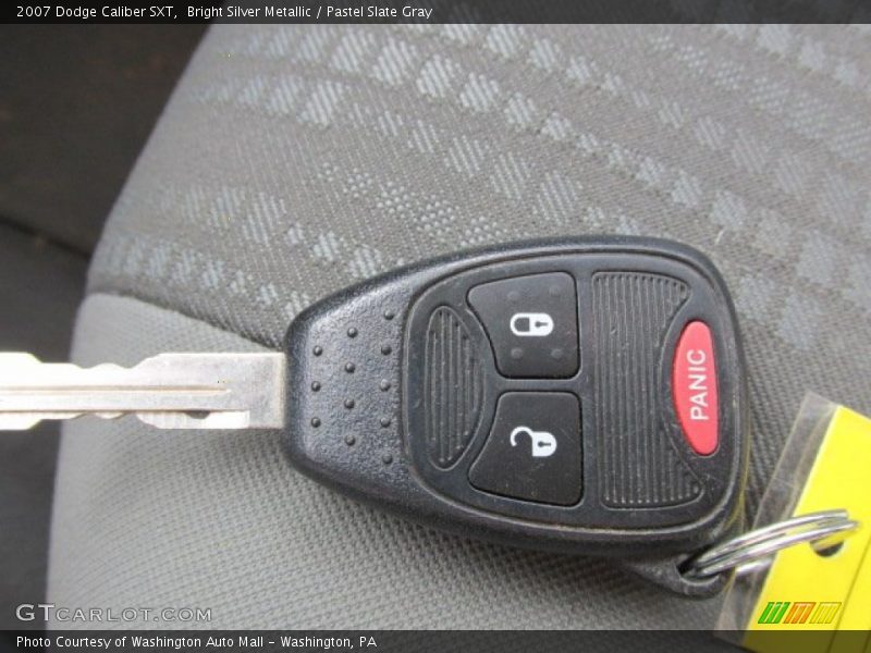 Bright Silver Metallic / Pastel Slate Gray 2007 Dodge Caliber SXT