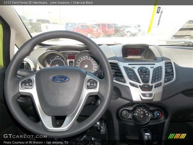 Lime Squeeze / Charcoal Black 2013 Ford Fiesta SE Hatchback