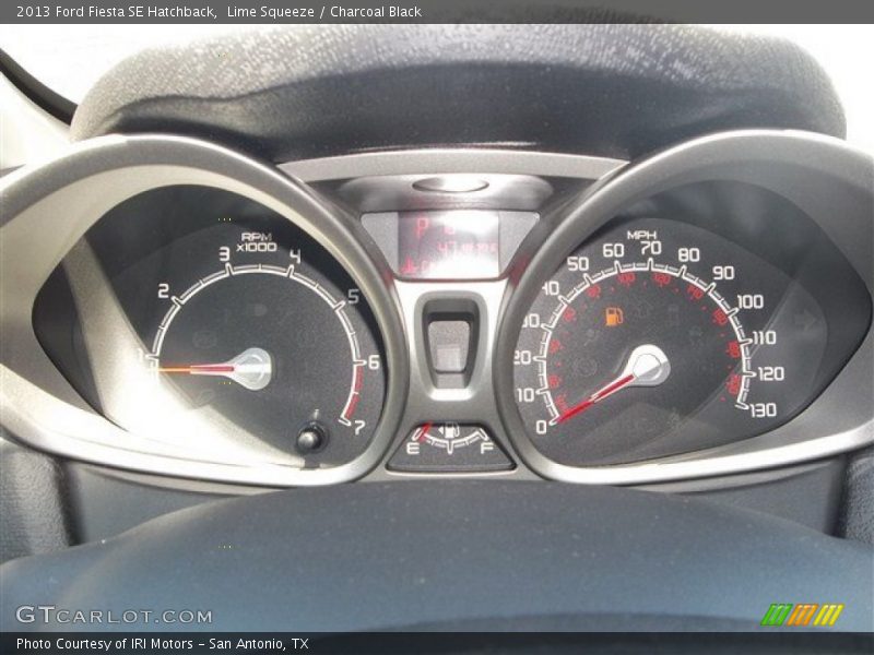 Lime Squeeze / Charcoal Black 2013 Ford Fiesta SE Hatchback