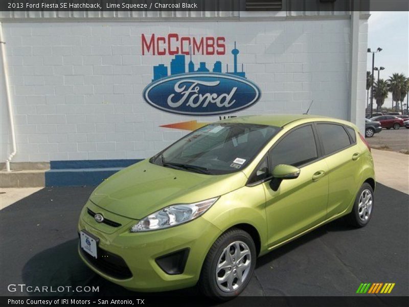 Lime Squeeze / Charcoal Black 2013 Ford Fiesta SE Hatchback