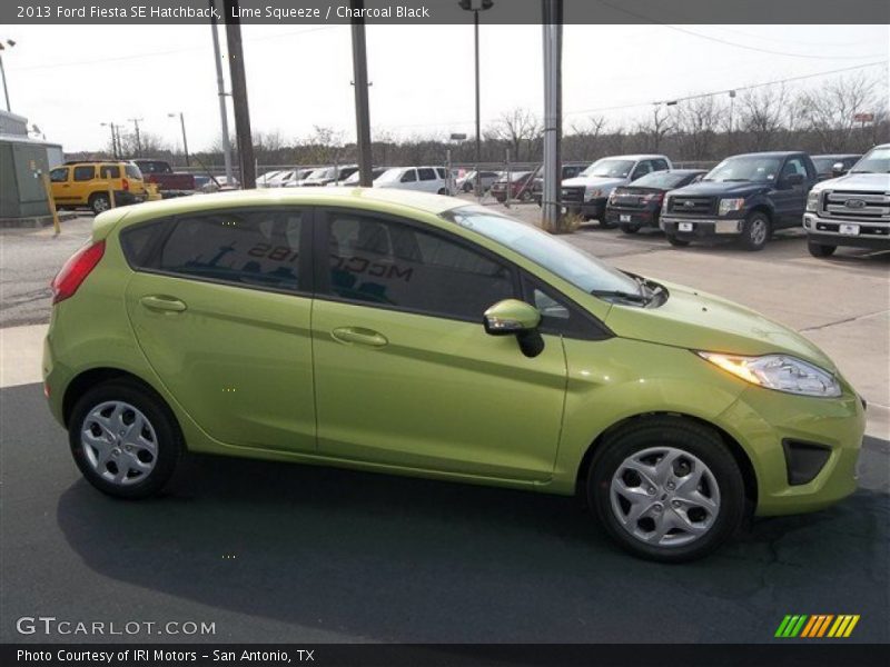 Lime Squeeze / Charcoal Black 2013 Ford Fiesta SE Hatchback