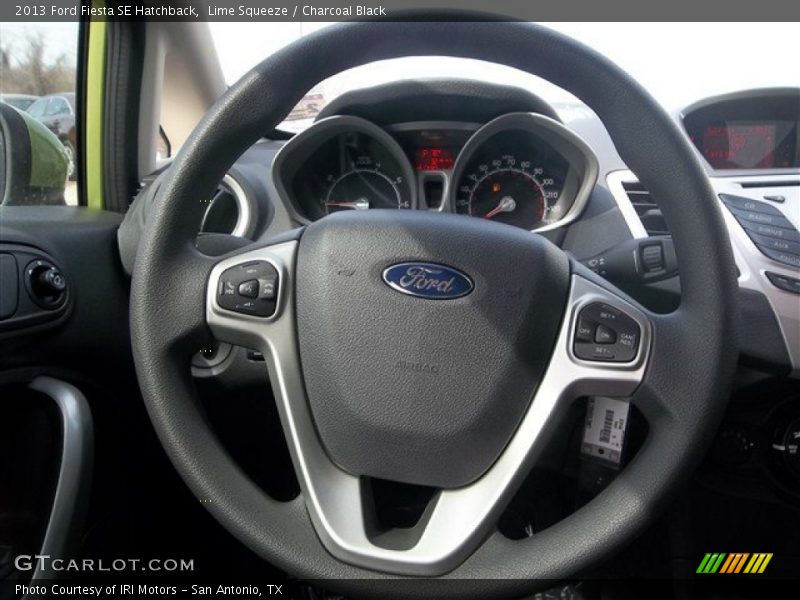 Lime Squeeze / Charcoal Black 2013 Ford Fiesta SE Hatchback
