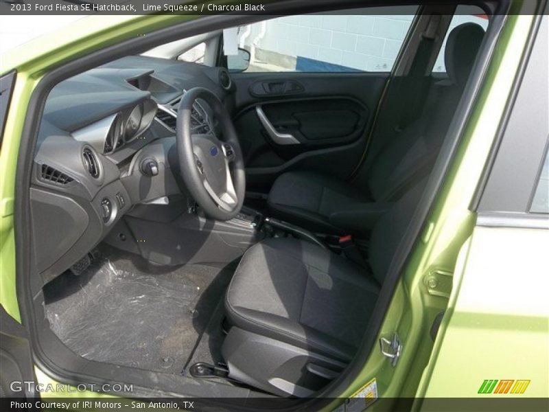 Lime Squeeze / Charcoal Black 2013 Ford Fiesta SE Hatchback