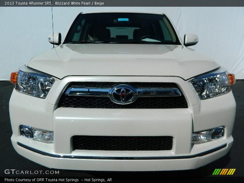 Blizzard White Pearl / Beige 2013 Toyota 4Runner SR5