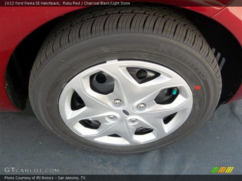Ruby Red / Charcoal Black/Light Stone 2013 Ford Fiesta SE Hatchback