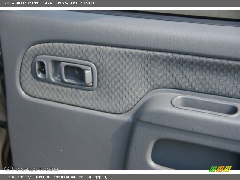 Granite Metallic / Sage 2004 Nissan Xterra SE 4x4