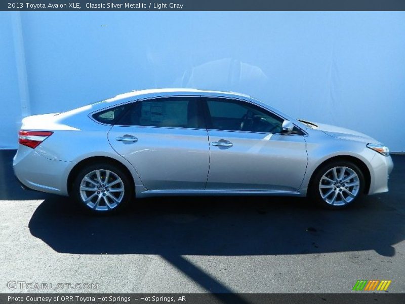 Classic Silver Metallic / Light Gray 2013 Toyota Avalon XLE