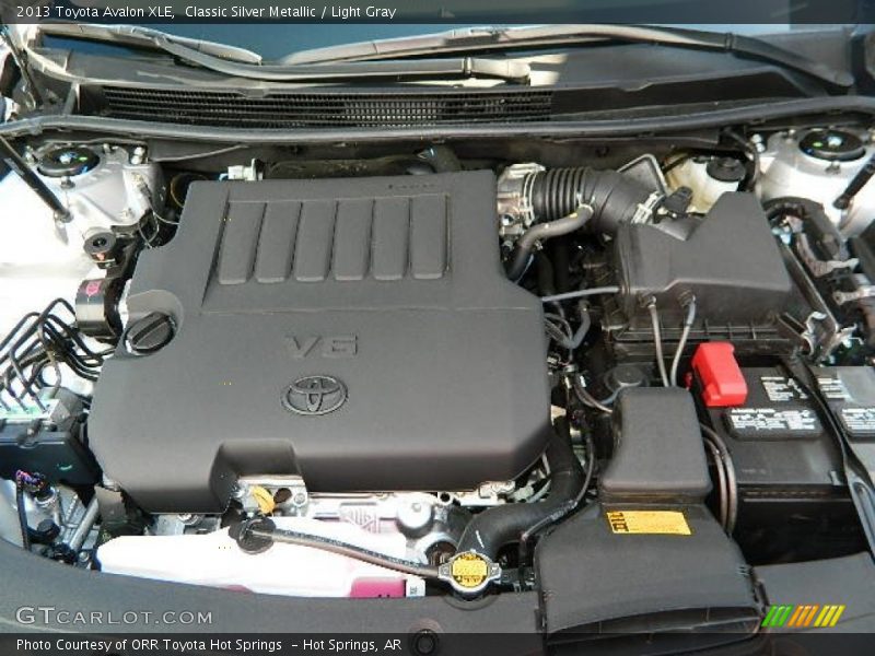 Classic Silver Metallic / Light Gray 2013 Toyota Avalon XLE