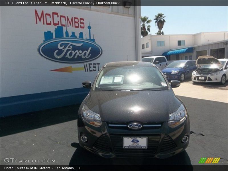 Tuxedo Black / Charcoal Black 2013 Ford Focus Titanium Hatchback