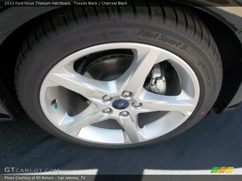 2013 Focus Titanium Hatchback Wheel