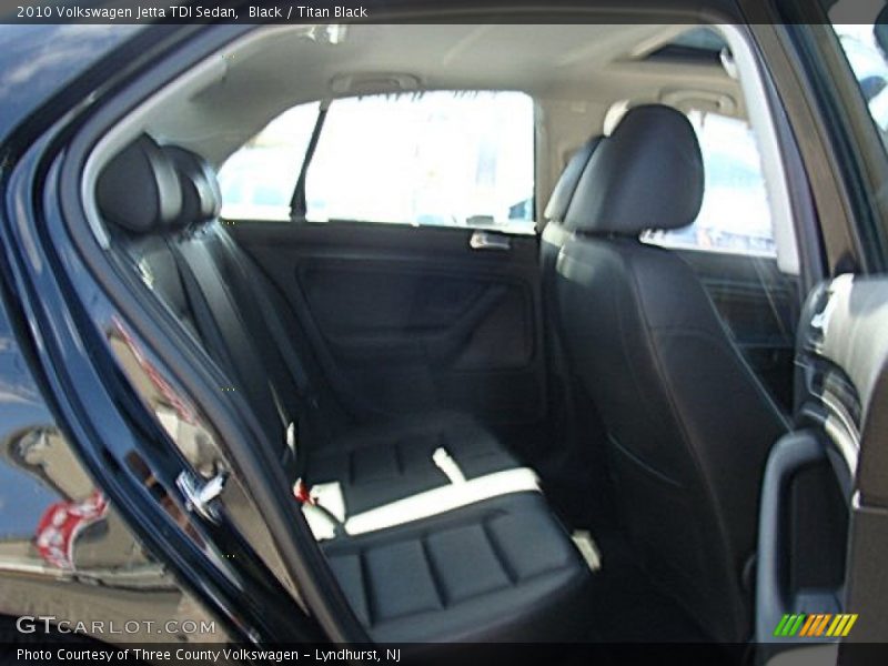 Black / Titan Black 2010 Volkswagen Jetta TDI Sedan