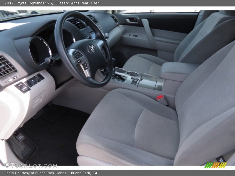 Blizzard White Pearl / Ash 2012 Toyota Highlander V6