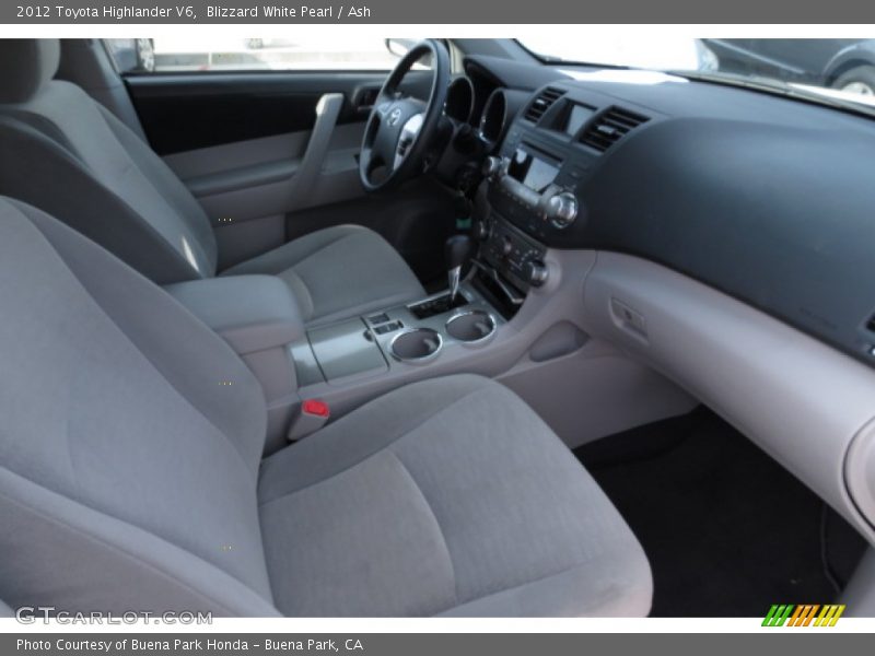Blizzard White Pearl / Ash 2012 Toyota Highlander V6