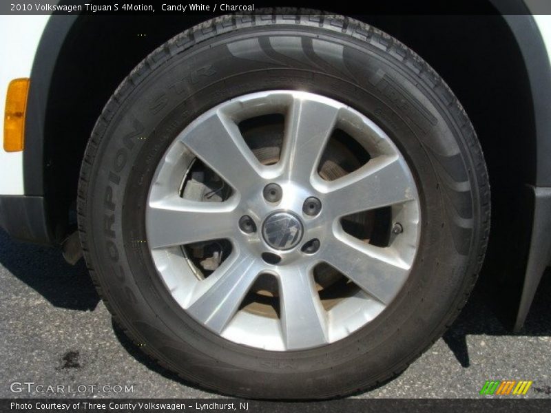 Candy White / Charcoal 2010 Volkswagen Tiguan S 4Motion