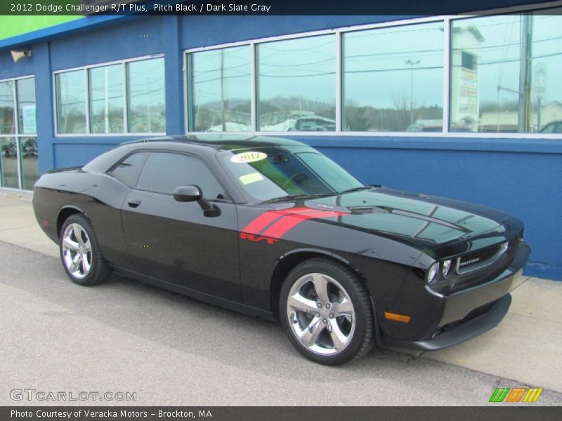 Front 3/4 View of 2012 Challenger R/T Plus