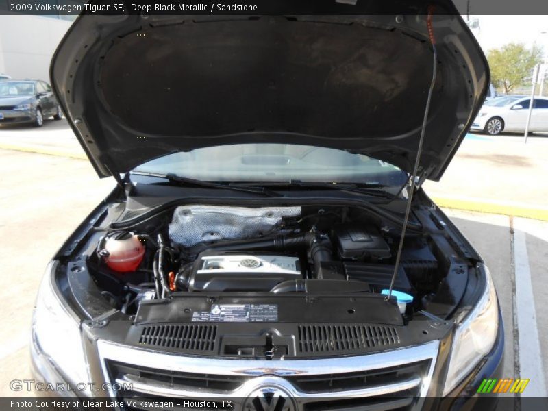Deep Black Metallic / Sandstone 2009 Volkswagen Tiguan SE