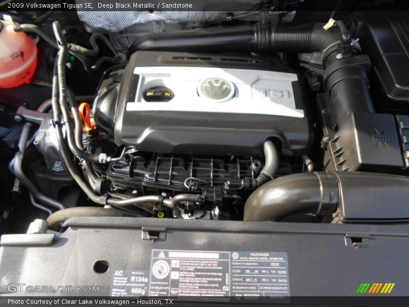  2009 Tiguan SE Engine - 2.0 Liter Turbocharged DOHC 16-Valve VVT 4 Cylinder
