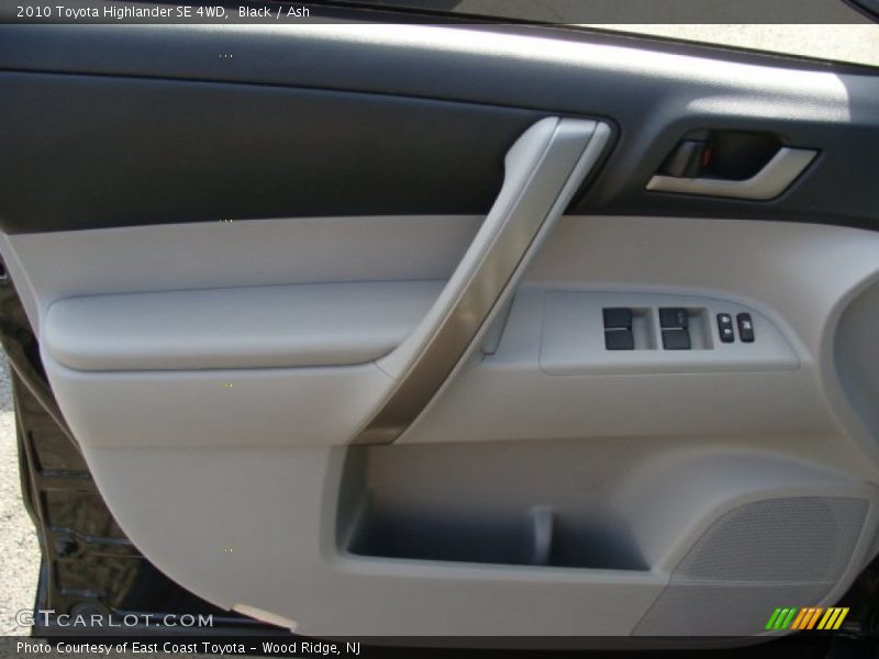 Black / Ash 2010 Toyota Highlander SE 4WD