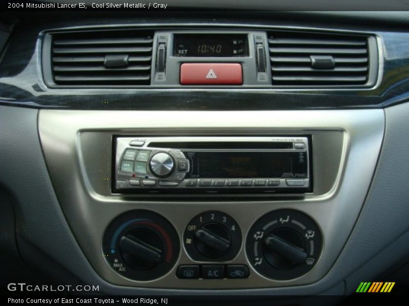 Cool Silver Metallic / Gray 2004 Mitsubishi Lancer ES