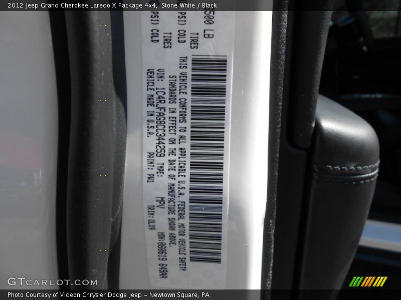Stone White / Black 2012 Jeep Grand Cherokee Laredo X Package 4x4