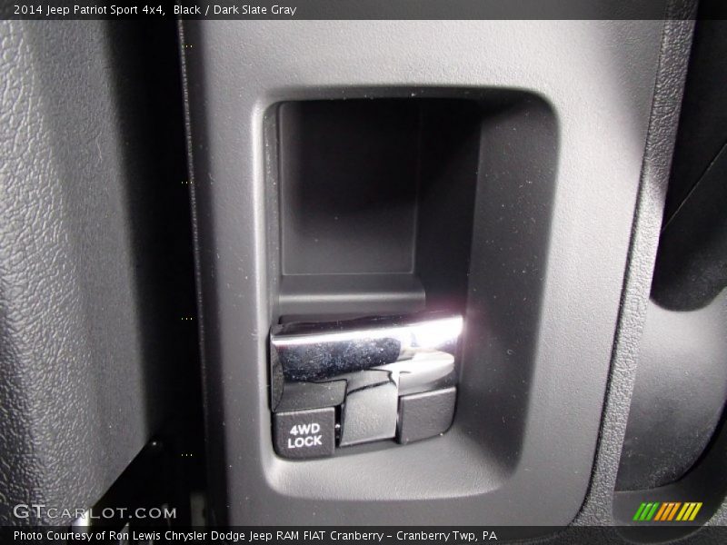 Black / Dark Slate Gray 2014 Jeep Patriot Sport 4x4