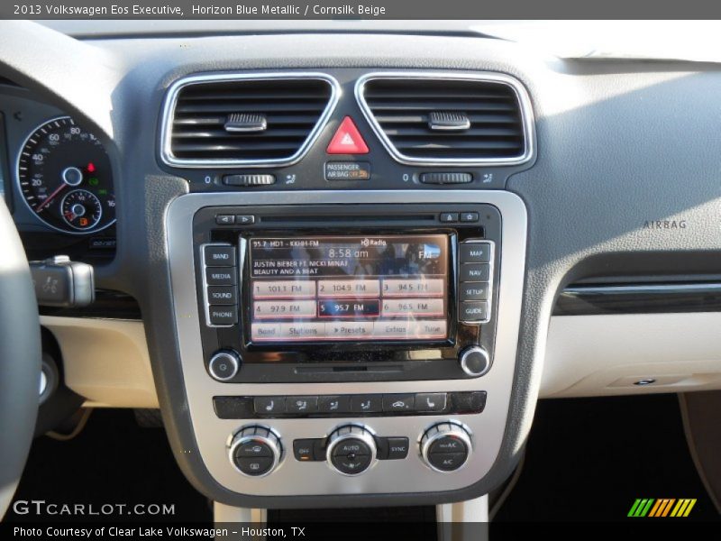 Horizon Blue Metallic / Cornsilk Beige 2013 Volkswagen Eos Executive