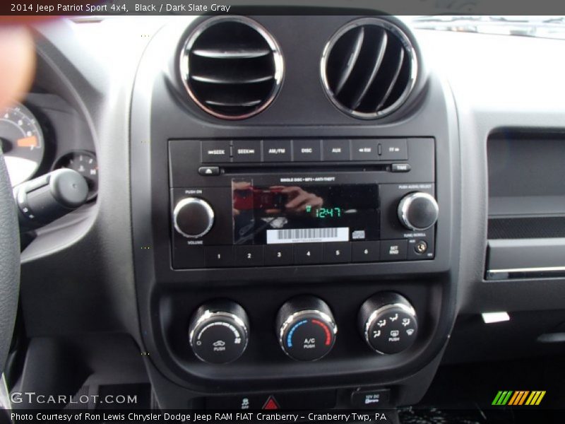 Black / Dark Slate Gray 2014 Jeep Patriot Sport 4x4