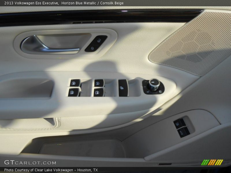 Horizon Blue Metallic / Cornsilk Beige 2013 Volkswagen Eos Executive