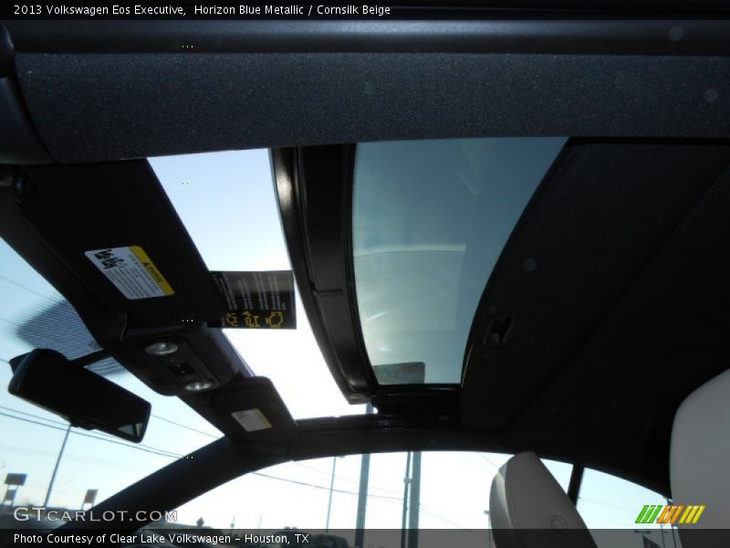 Horizon Blue Metallic / Cornsilk Beige 2013 Volkswagen Eos Executive