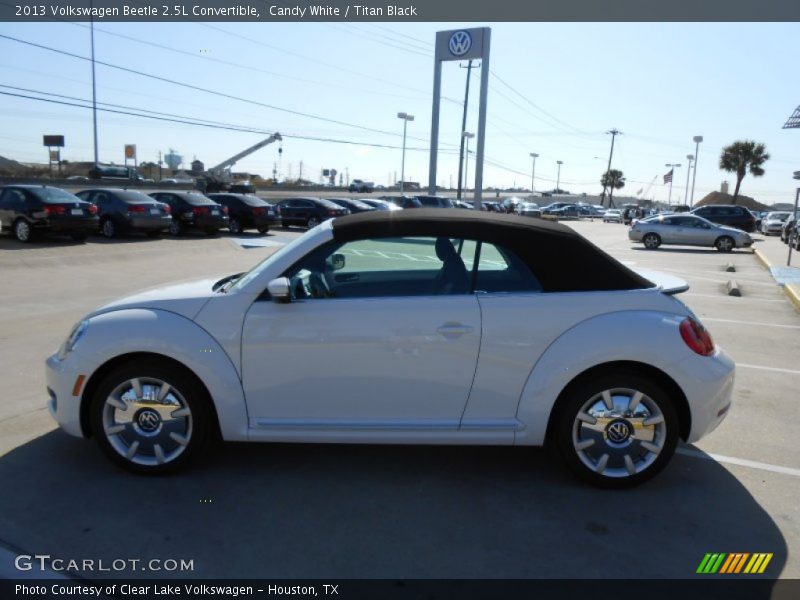 Candy White / Titan Black 2013 Volkswagen Beetle 2.5L Convertible
