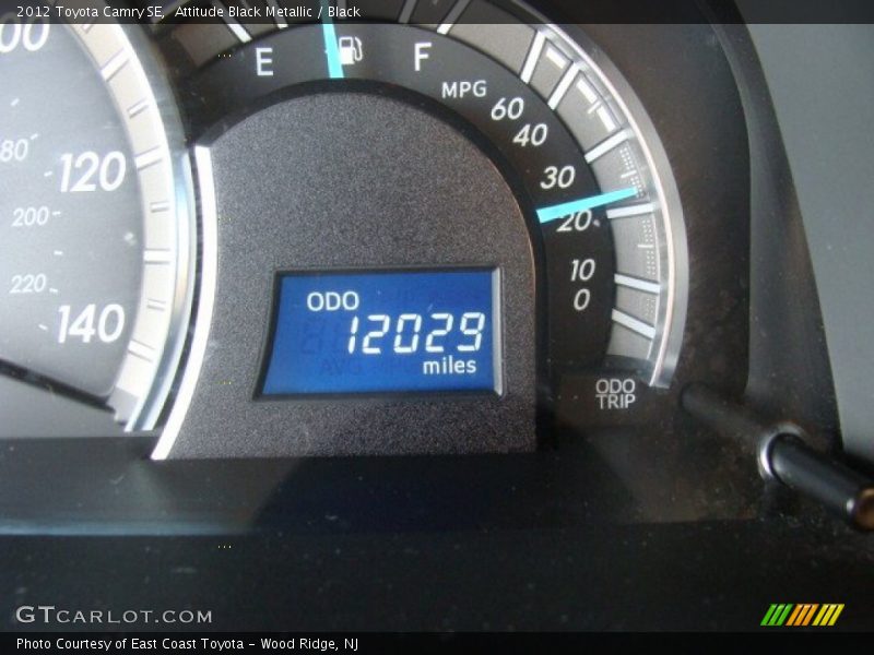 Attitude Black Metallic / Black 2012 Toyota Camry SE