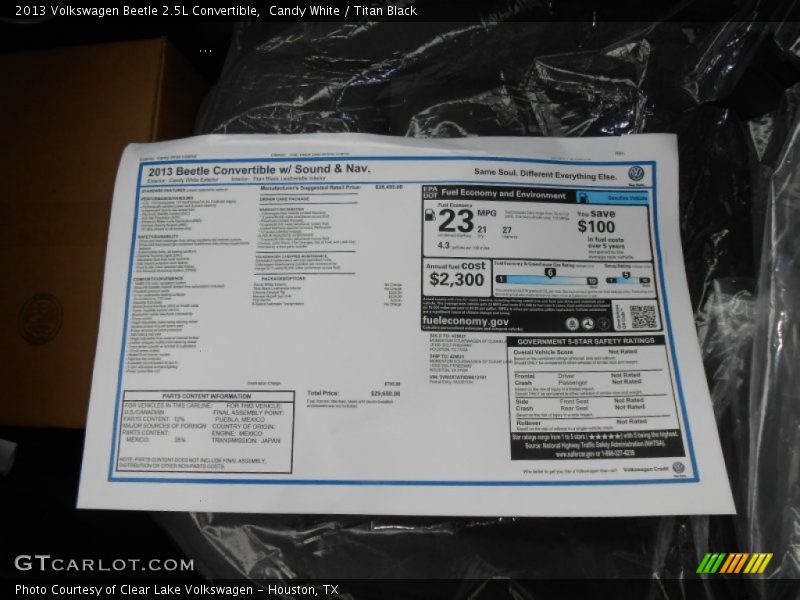 Candy White / Titan Black 2013 Volkswagen Beetle 2.5L Convertible