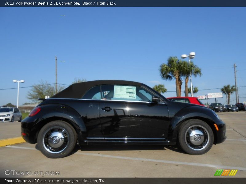 Black / Titan Black 2013 Volkswagen Beetle 2.5L Convertible