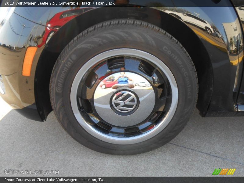 Black / Titan Black 2013 Volkswagen Beetle 2.5L Convertible