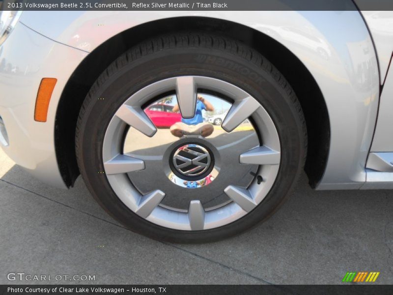 Reflex Silver Metallic / Titan Black 2013 Volkswagen Beetle 2.5L Convertible