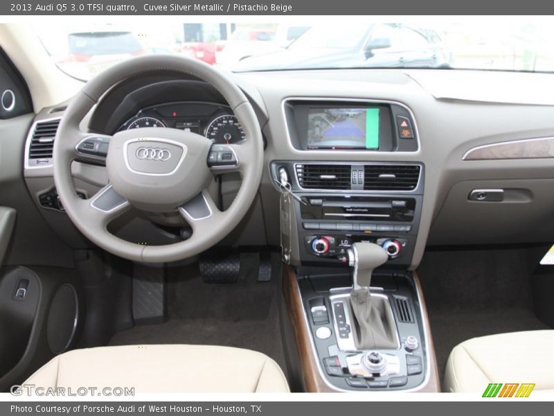 Dashboard of 2013 Q5 3.0 TFSI quattro