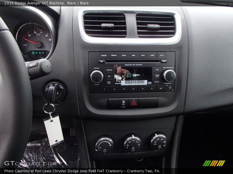 Black / Black 2013 Dodge Avenger SXT Blacktop