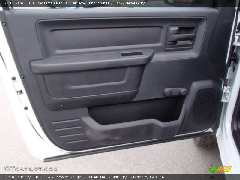 Bright White / Black/Diesel Gray 2013 Ram 2500 Tradesman Regular Cab 4x4